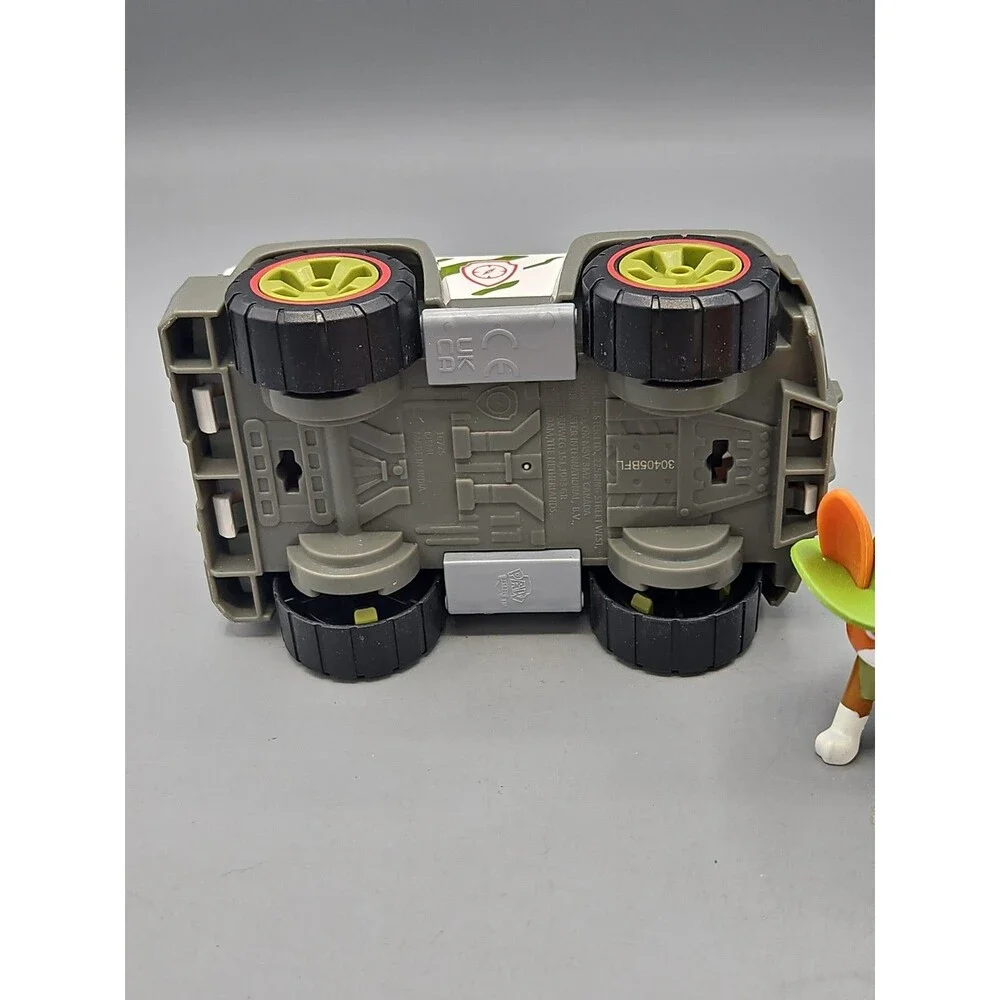 Paw Patrol Tracker with Jungle Cruiser Jeep Vehicle Figure Lot